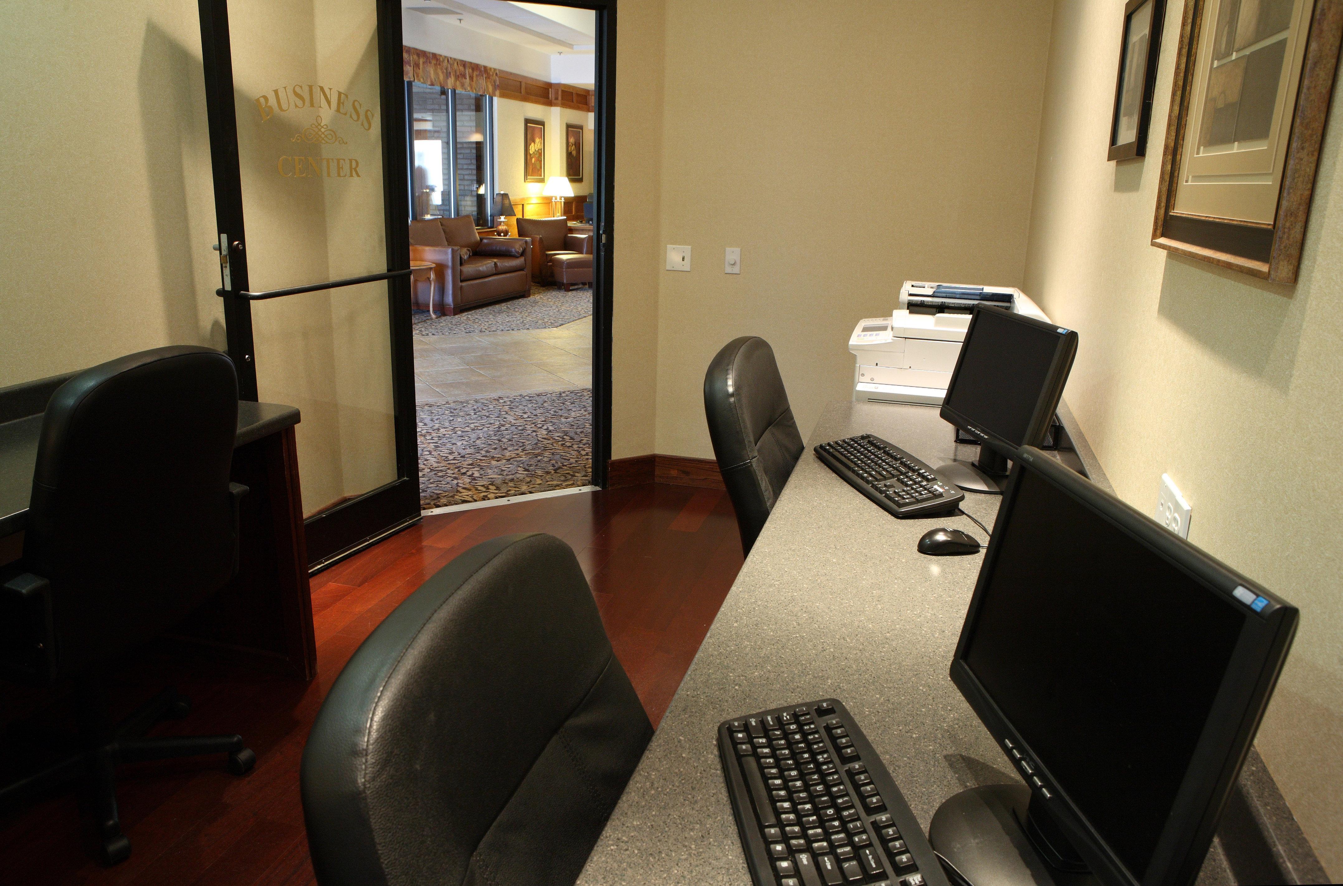 Holiday Inn South Burlington, An Ihg Hotel Экстерьер фото